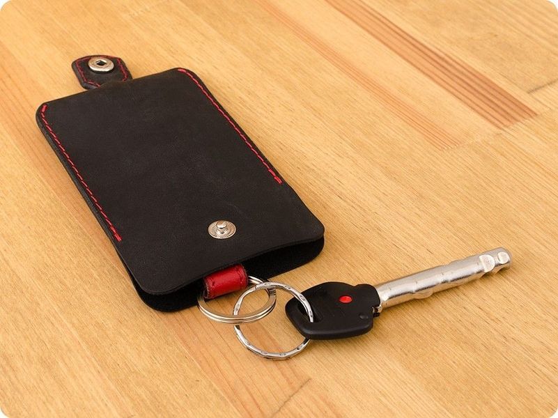 Шкіряна ключниця 1.0 чорна з червоним BN-KL-1-g-k фото