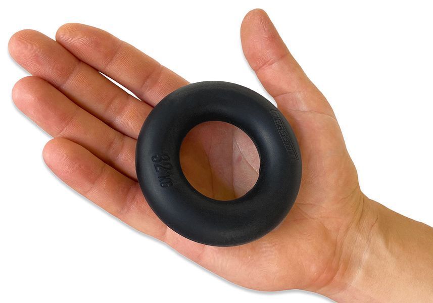 Еспандер кистьовий кільце EasyFit Ring 32 кг чорний фото