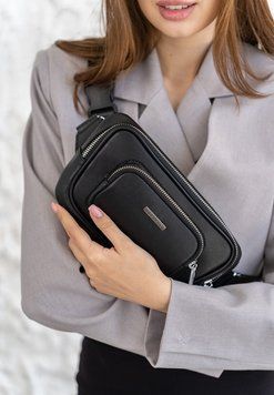 Шкіряна поясна сумка-бананка Трапеція чорна BlankNote купити в Україні